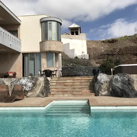 Villa Elisa *
